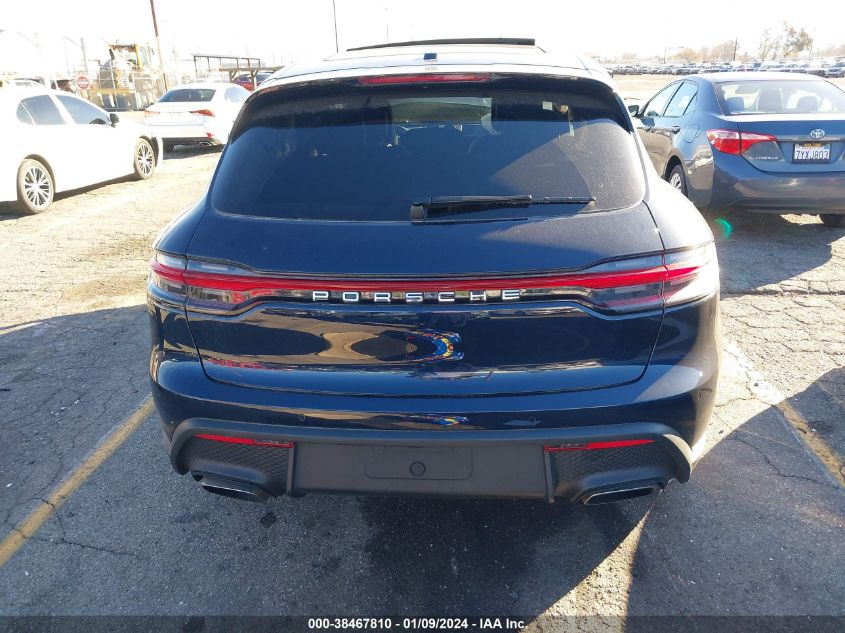 VIN WP1AA2A51NLB06422 2022 PORSCHE MACAN no.16