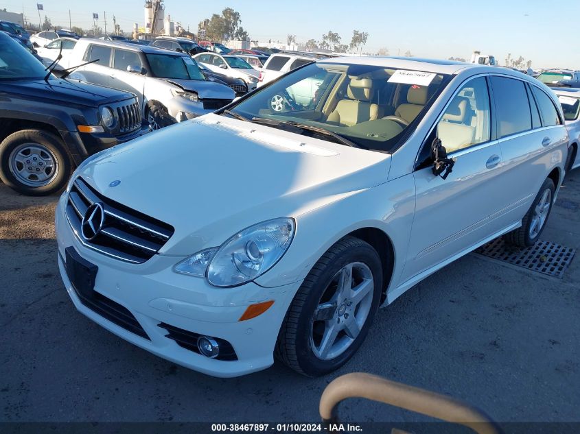 4JGCB6FE4AA111218 2010 Mercedes-Benz R 350 4Matic