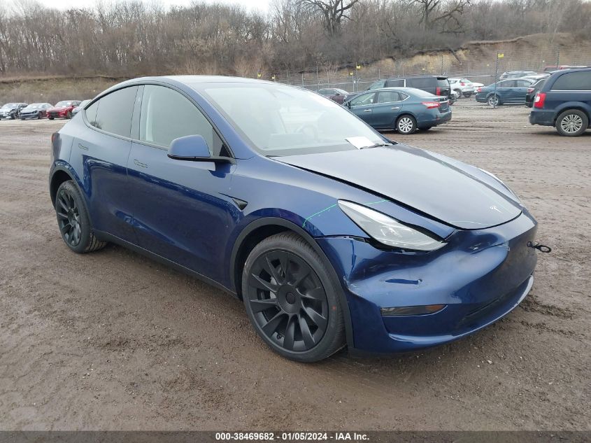 2023 Tesla Model Y Awd/Long Range Dual Motor All-Wheel Drive VIN: 7SAYGDEE7PA195701 Lot: 38469682