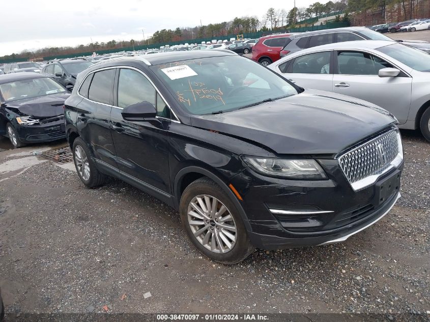 5LMCJ1D94KUL08981 2019 Lincoln Mkc Standard