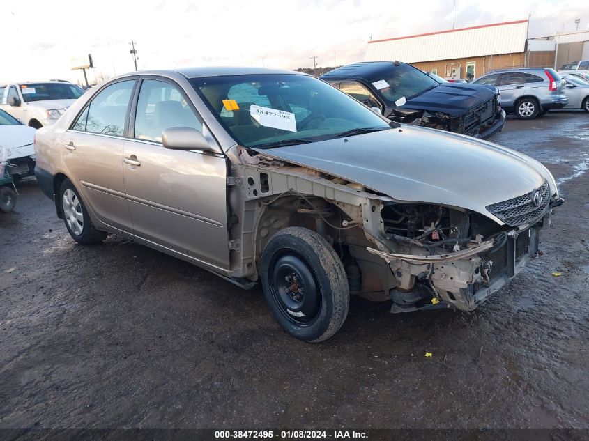 2003 Toyota Camry Le VIN: JTDBE32K130234324 Lot: 38472495