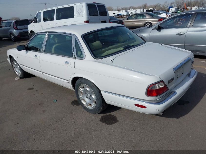 2001 Jaguar Xj Vanden Plas VIN: SAJDA24C21LF22454 Lot: 38473646