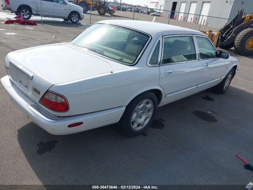 2001 Jaguar Xj Vanden Plas VIN: SAJDA24C21LF22454 Lot: 38473646