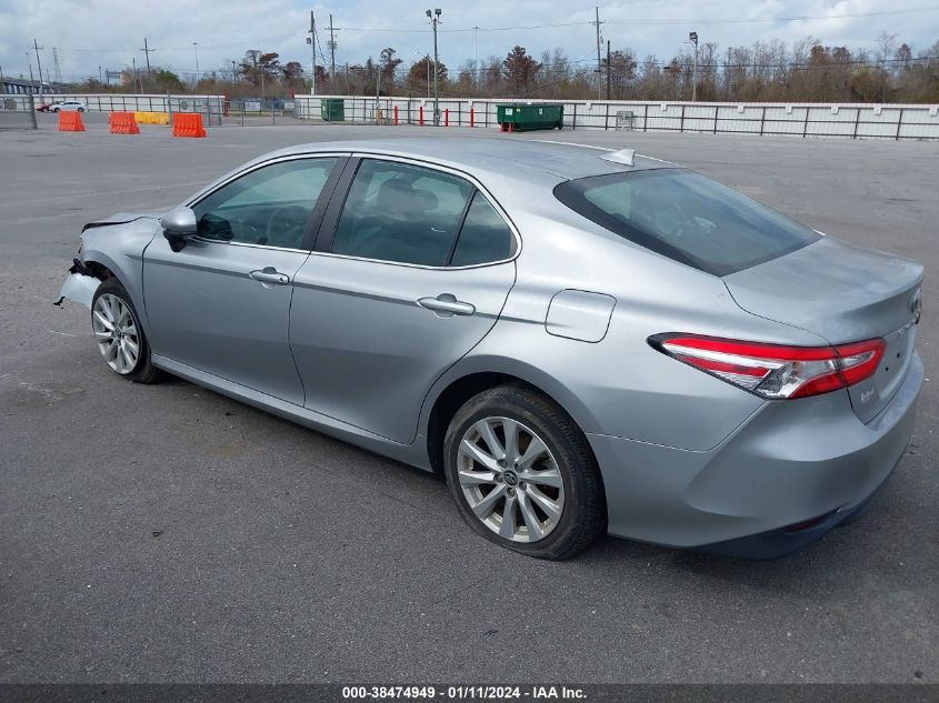 4T1B11HK0KU813153 2019 Toyota Camry Le