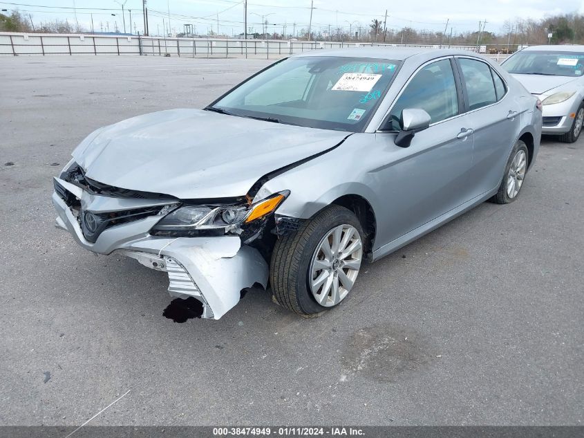 4T1B11HK0KU813153 2019 Toyota Camry Le