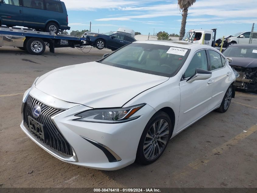 58AD21B16LU006815 2020 Lexus Es 300H