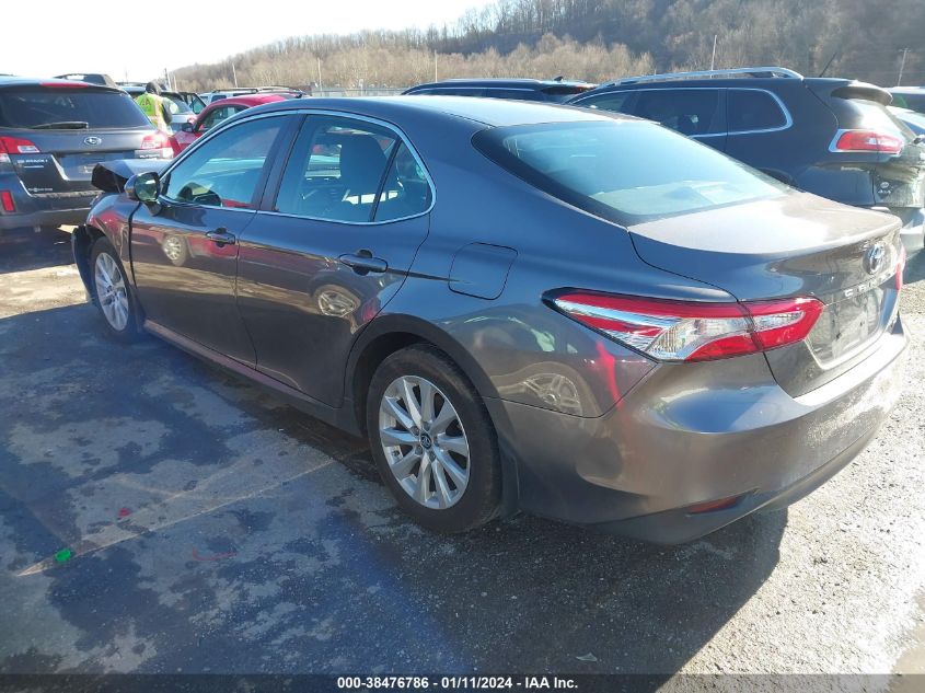 2018 Toyota Camry Le VIN: 4T1B11HK2JU109941 Lot: 38476786