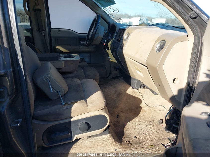 2005 FORD F-150 auction photo 5