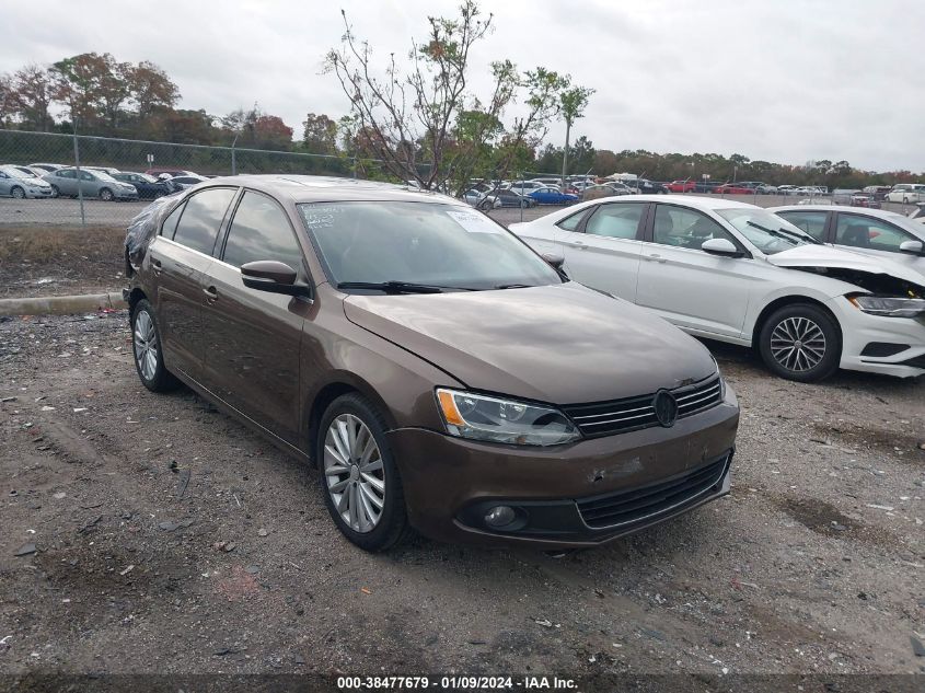 2011 Volkswagen Jetta 2.5L Sel VIN: 3VWLX7AJ2BM344015 Lot: 38477679