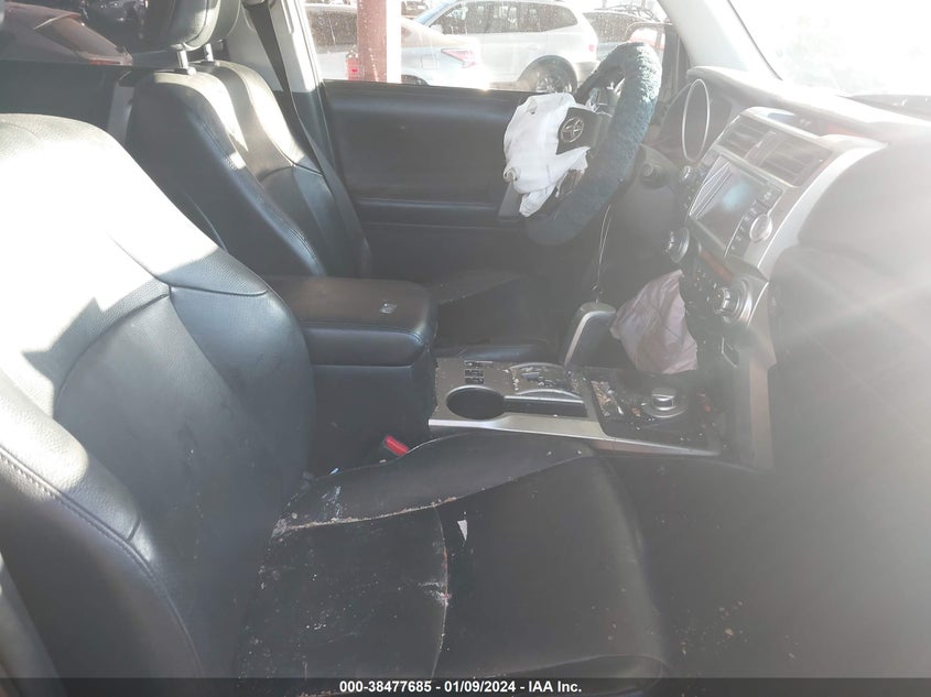 JTEBU5JR2C5085272 2012 Toyota 4Runner Limited