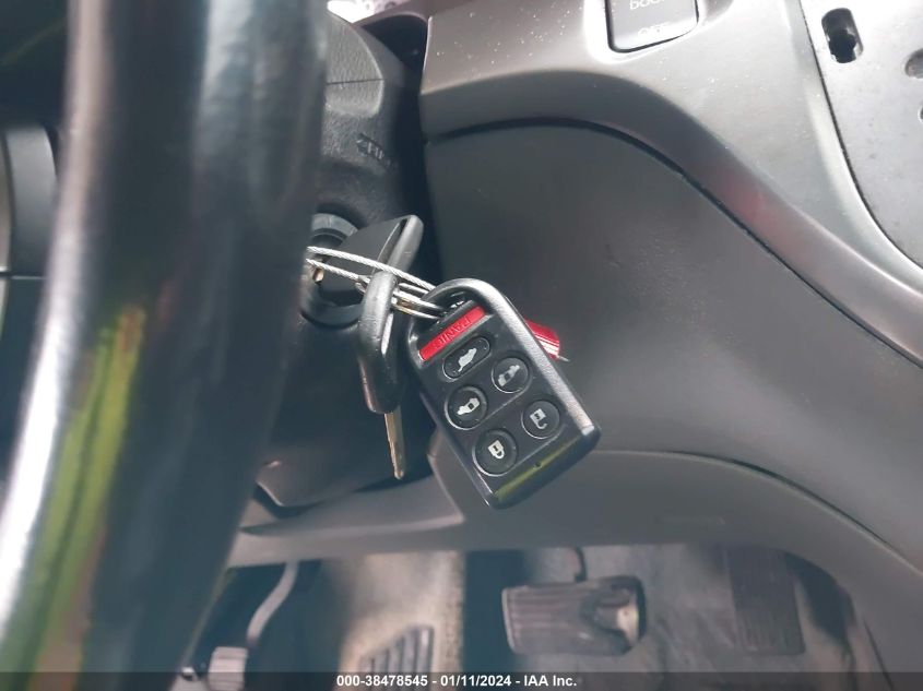 2005 Honda Odyssey Touring VIN: 5FNRL38855B045180 Lot: 38478545