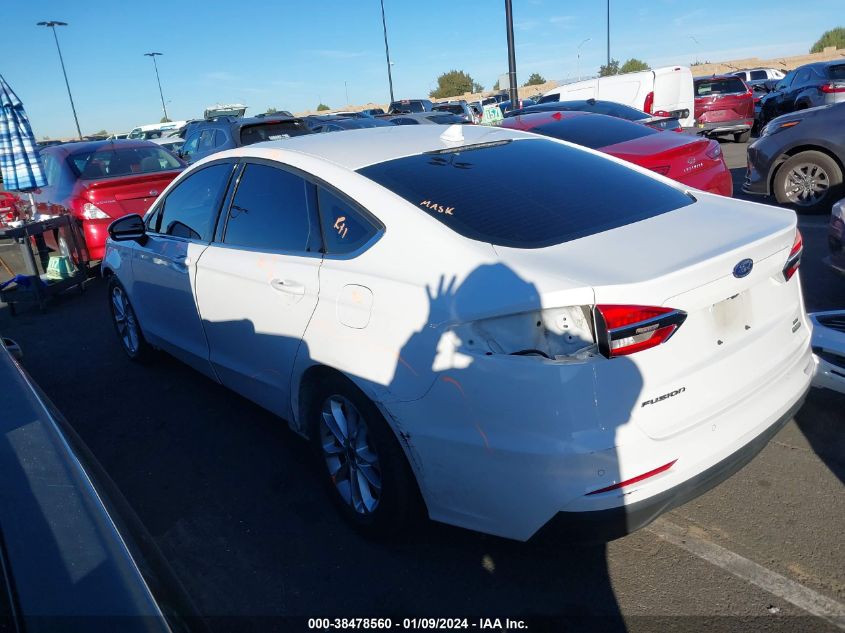 3FA6P0HD7KR284426 2019 Ford Fusion Se