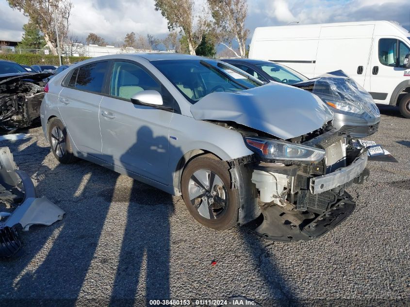 2017 Hyundai Ioniq Hybrid Blue VIN: KMHC65LC8HU049462 Lot: 38480153