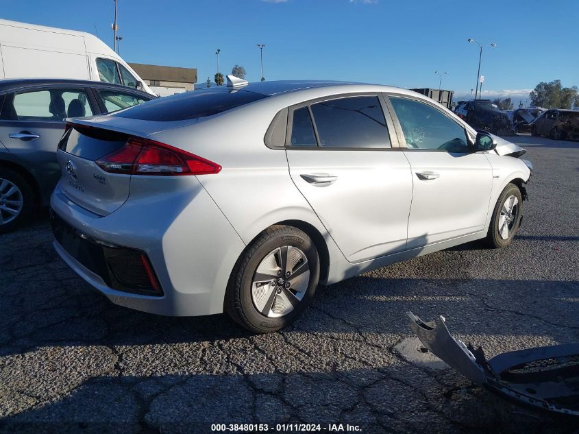 KMHC65LC8HU049462 2017 Hyundai Ioniq Hybrid Blue