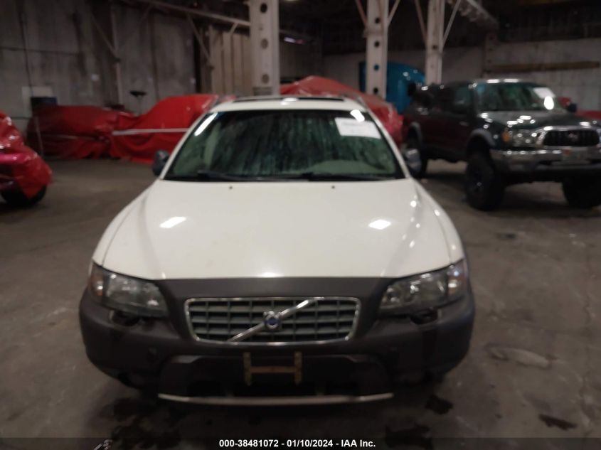 2002 Volvo V70 Xc A Sr VIN: YV1SZ58D821080674 Lot: 38481072