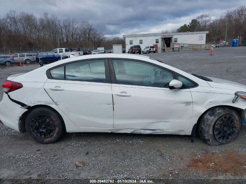 2018 Kia Forte Lx VIN: 3KPFK4A71JE218710 Lot: 38482752