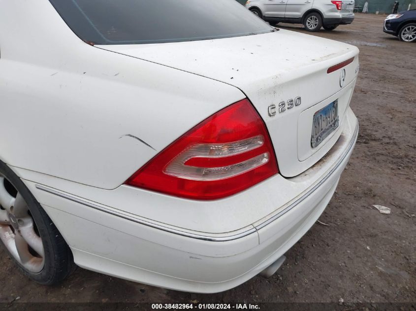 2004 Mercedes-Benz C 230 Kompressor Sport/Sport VIN: WDBRF40J24F530056 Lot: 40539322