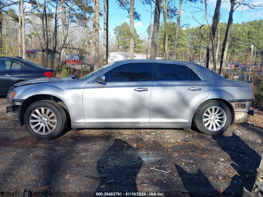 2C3CCAAG4DH647853 2013 Chrysler 300