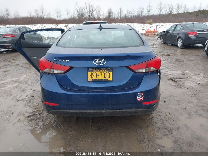 5NPDH4AE9GH715867 2016 Hyundai Elantra Se