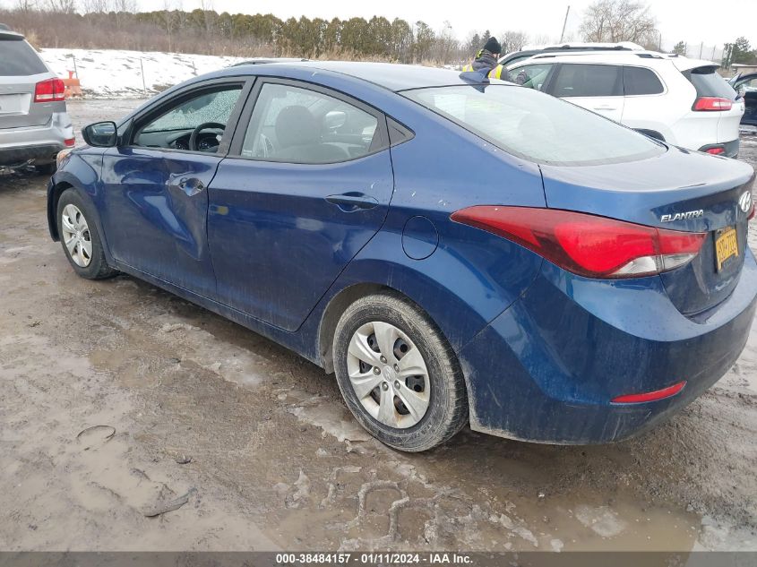 5NPDH4AE9GH715867 2016 Hyundai Elantra Se