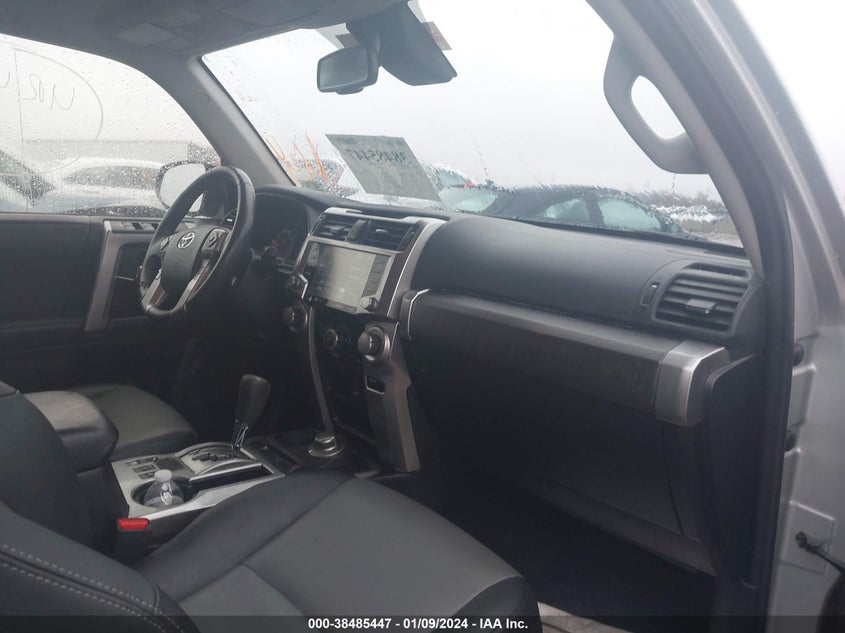 JTEBU5JR4L5790736 2020 Toyota 4Runner