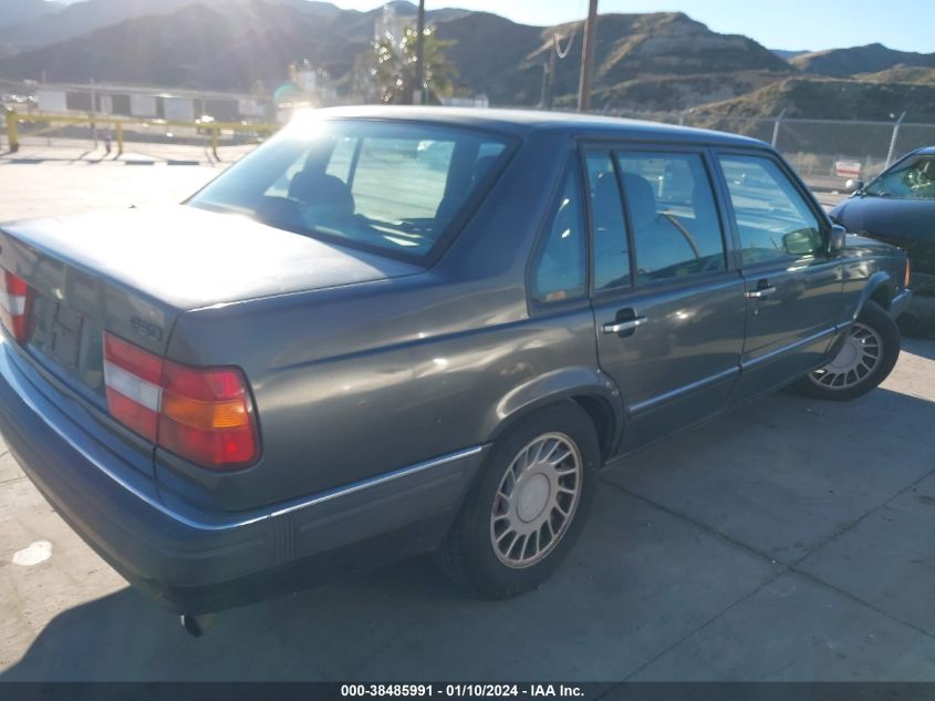 1994 Volvo 960 VIN: YV1KS951XR0041137 Lot: 38485991