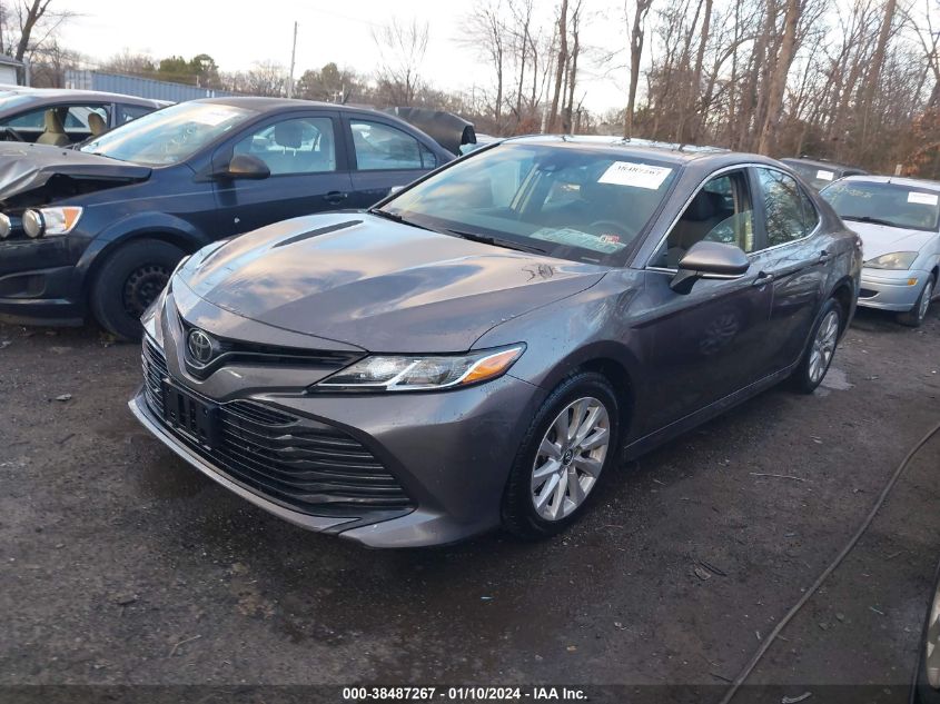 4T1B11HK8KU244259 2019 TOYOTA CAMRY - Image 2