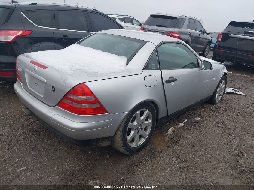 1998 Mercedes-Benz Slk 230 VIN: WDBKK47FXWF067505 Lot: 38488015