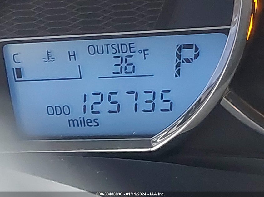 2T1BURHE0FC353726 2015 Toyota Corolla Le