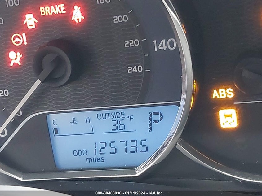 2T1BURHE0FC353726 2015 Toyota Corolla Le