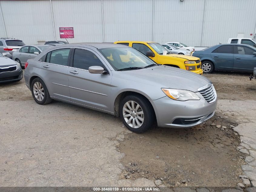 2013 Chrysler 200 Touring VIN: 1C3CCBBB4DN732854 Lot: 38488159