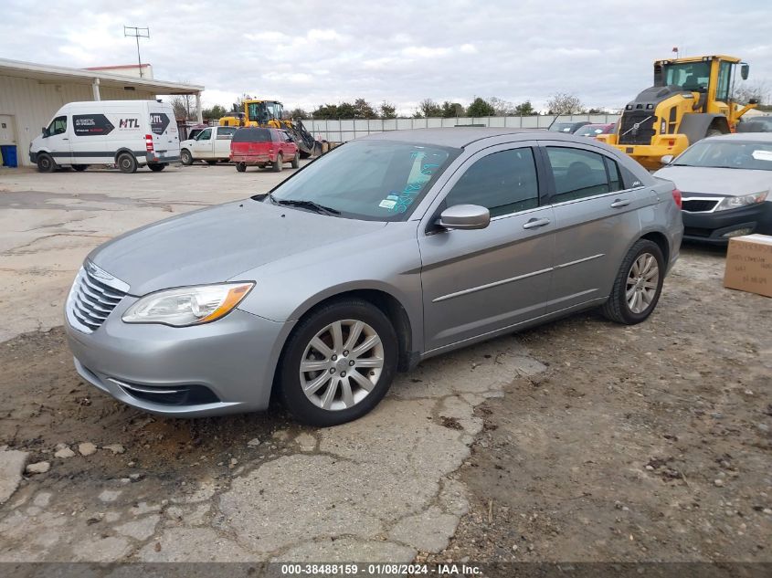 2013 Chrysler 200 Touring VIN: 1C3CCBBB4DN732854 Lot: 38488159