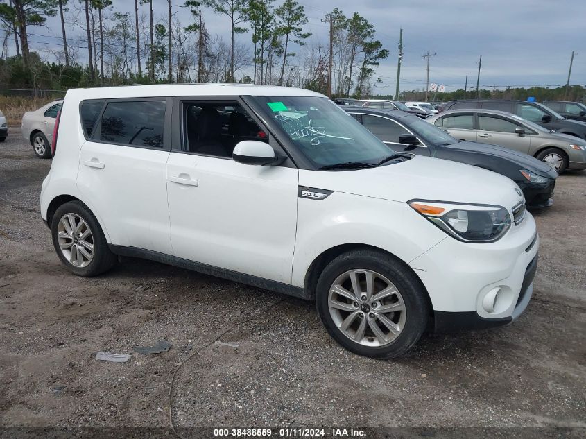 2019 Kia Soul + VIN: KNDJP3A5XK7013392 Lot: 38488559