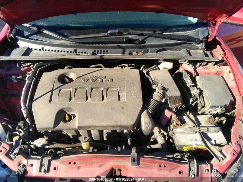 5YFBURHE5JP779758 2018 Toyota Corolla Le