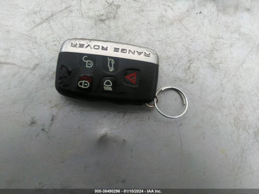 2018 Land Rover Range Rover Velar P250 S VIN: SALYB2RXXJA726476 Lot: 38490296