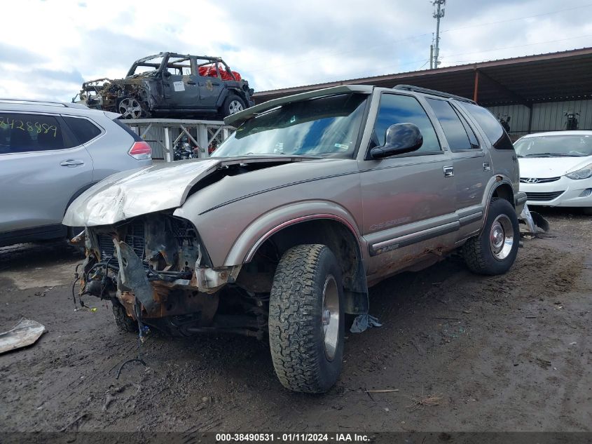 1GNDT13W9X2118892 1999 Chevrolet Blazer Ls