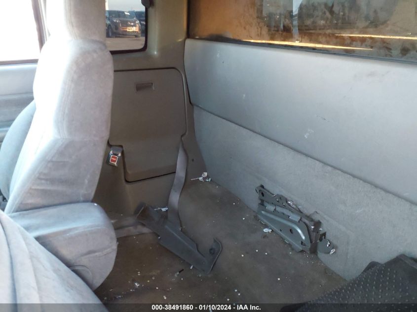 1999 Chevrolet S-10 Ls VIN: 1GCCS19X6X8205136 Lot: 38491860