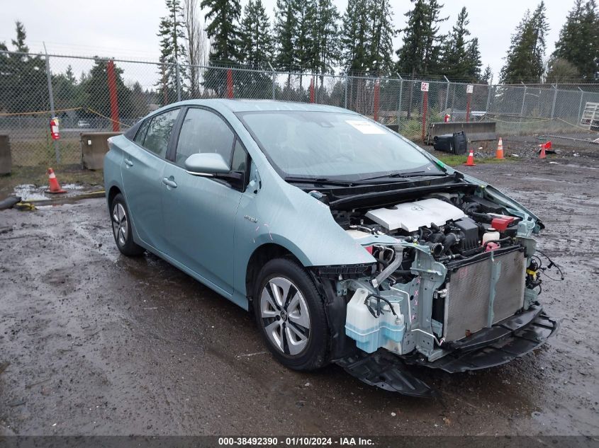 JTDKARFU6H3049329 2017 Toyota Prius Four