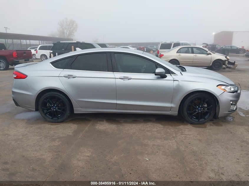 3FA6P0HD6LR126421 2020 Ford Fusion Se