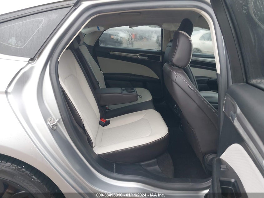 3FA6P0HD6LR126421 2020 Ford Fusion Se