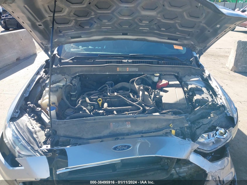 3FA6P0HD6LR126421 2020 Ford Fusion Se