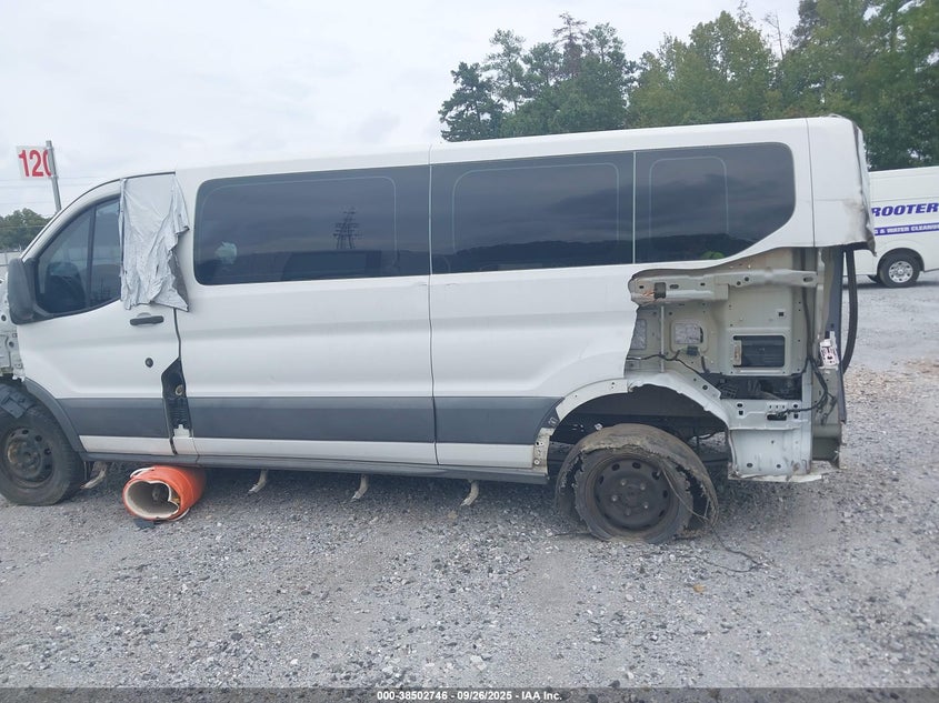 2015 Ford Transit-350 Xlt VIN: 1FBZX2ZM8FKA72148 Lot: 38502746