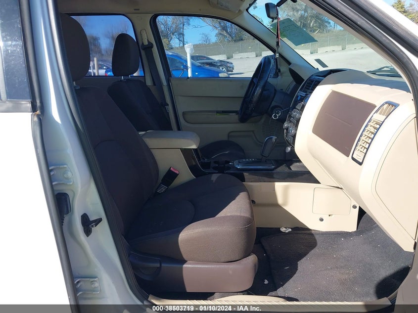 2008 Mazda Tribute I Sport VIN: 4F2CZ02Z28KM07428 Lot: 38503719