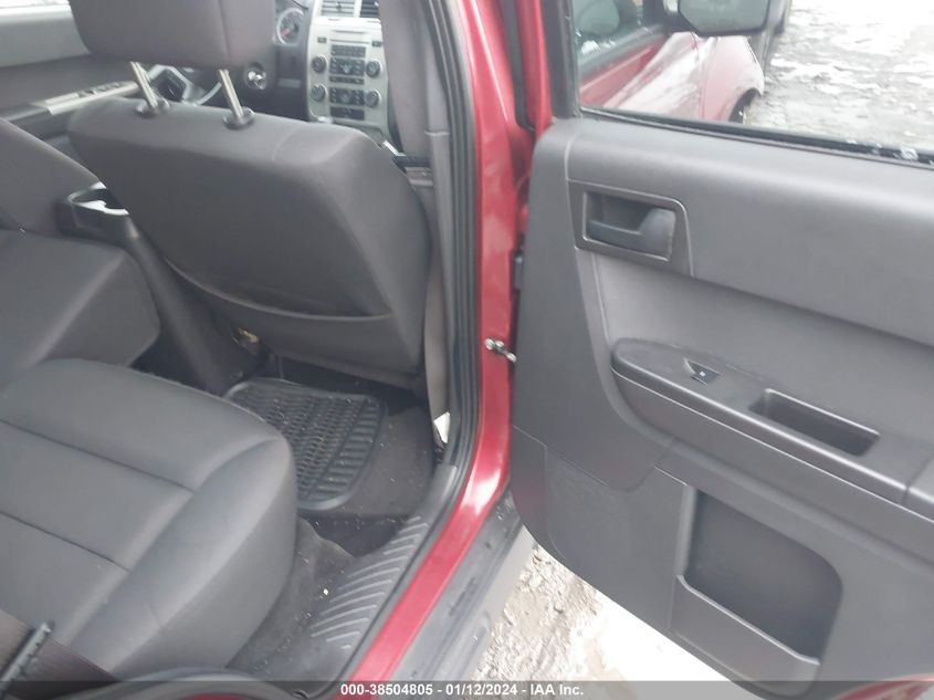 1FMCU9D72CKB65713 2012 Ford Escape Xlt