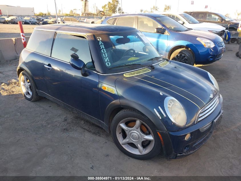 2006 Mini Cooper VIN: WMWRC33526TK68415 Lot: 38504971