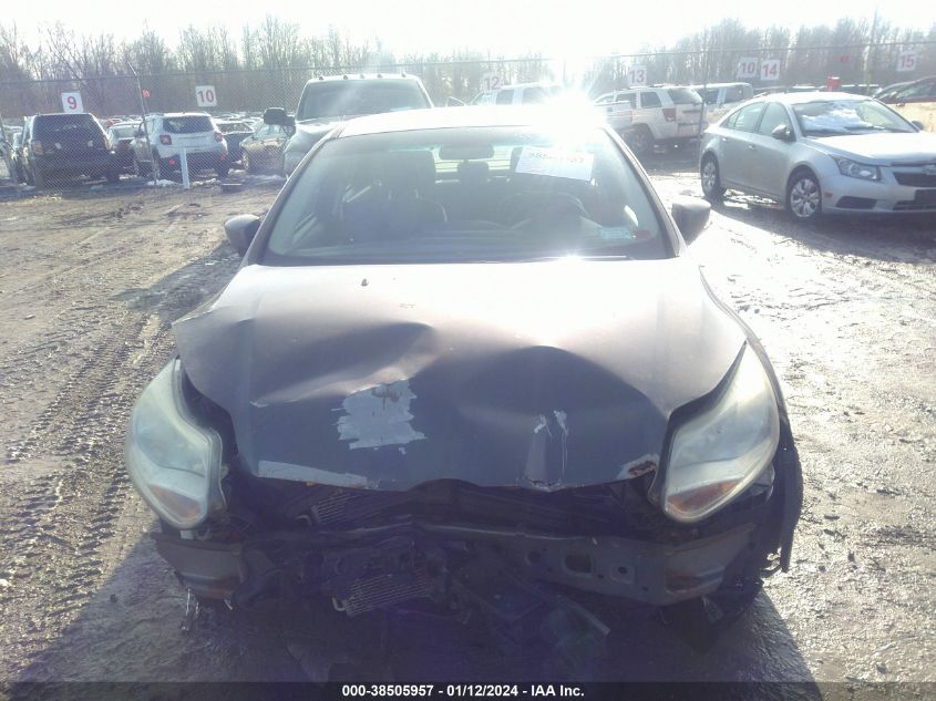 1FAHP3F26CL229767 2012 Ford Focus Se