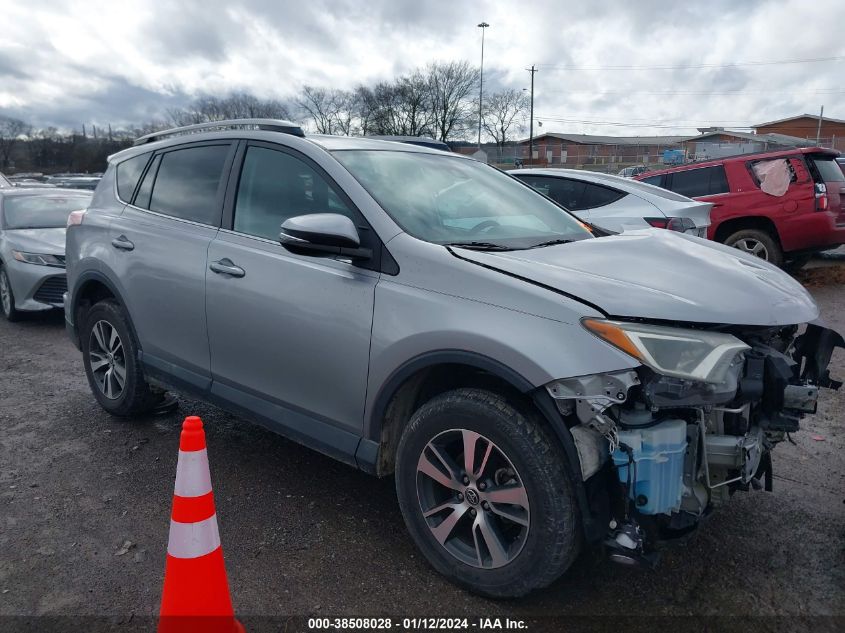 2T3WFREV4HW342396 2017 Toyota Rav4 Xle