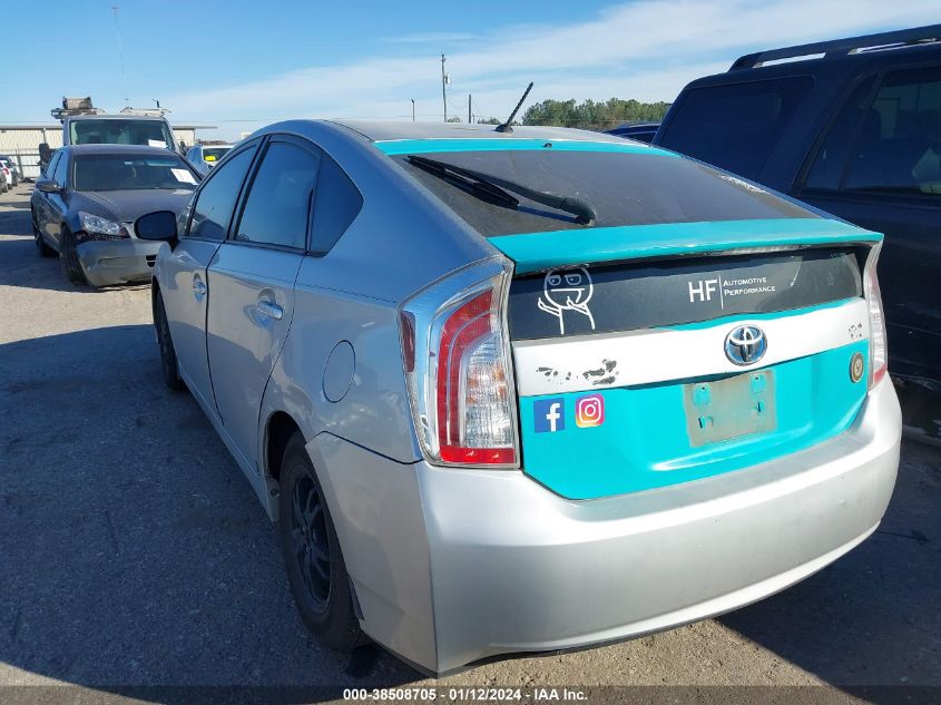 JTDKN3DU0D5589035 2013 Toyota Prius Two