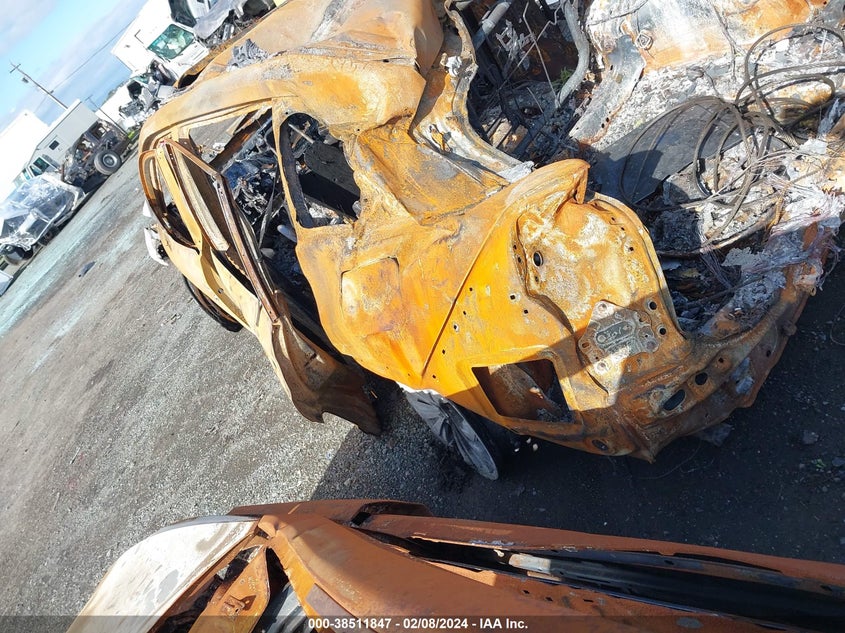 VIN JTMB6RFV4RD121473 2024 TOYOTA RAV4 XLE PREMIUM HYBRID