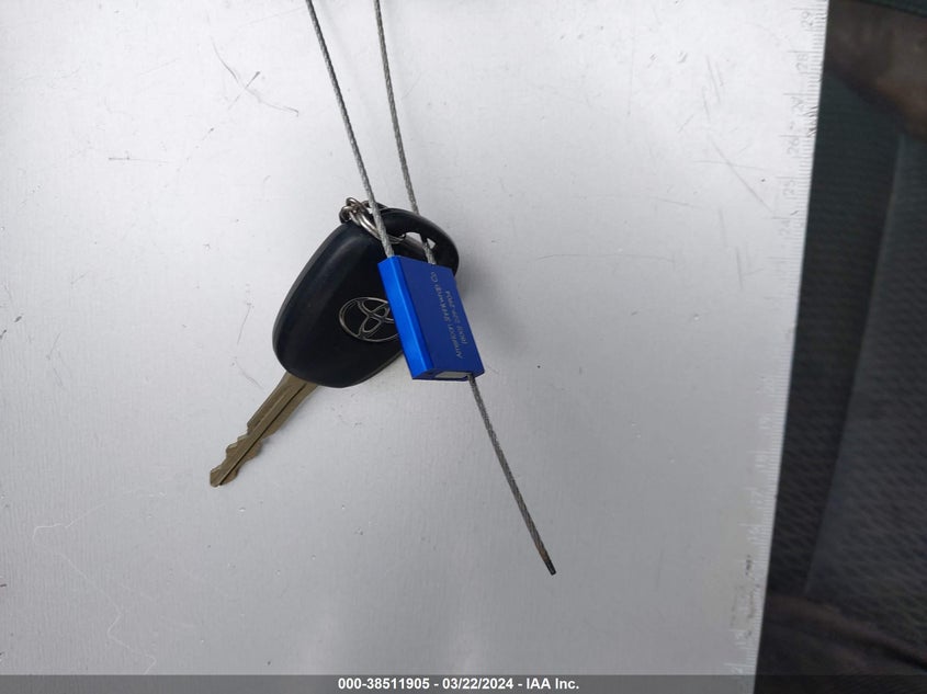 2017 TOYOTA COROLLA LE - 5YFBURHE5HP692940